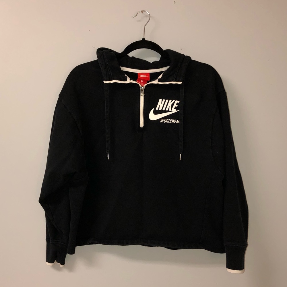 Nike cropped hoodie